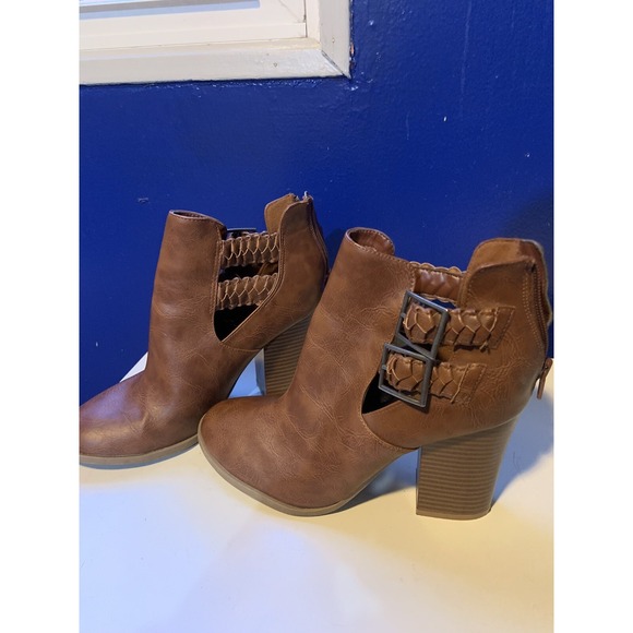American Eagle Boots Womens Size 9 Casual Rear Zip Ankle Shoes Brown Heels - Picture 1 of 4